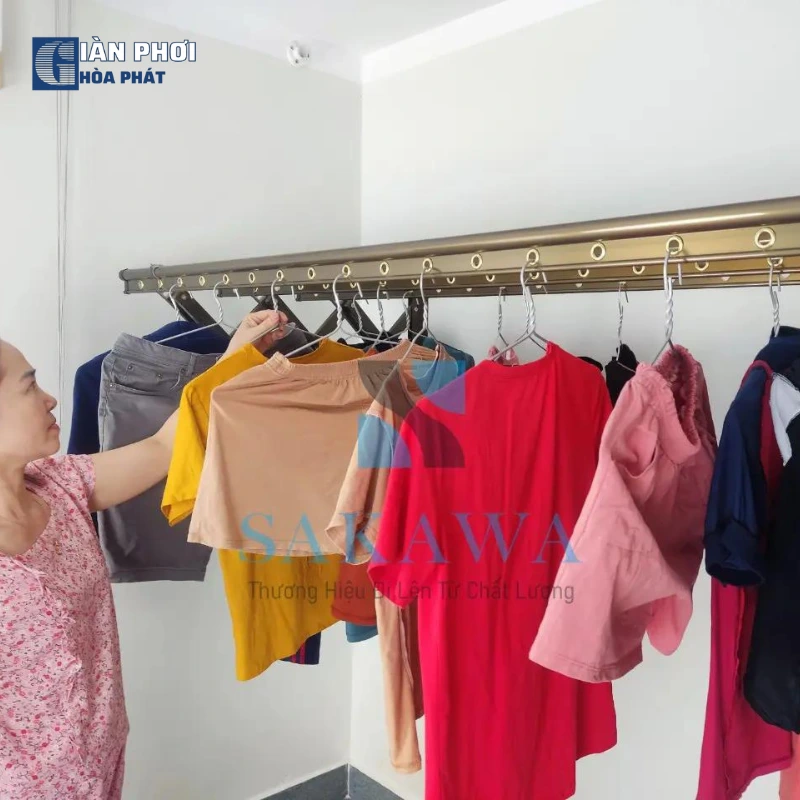 Giàn Phơi Thông Minh Gắn Tường Kéo Ngang Hòa Phát HP-02
