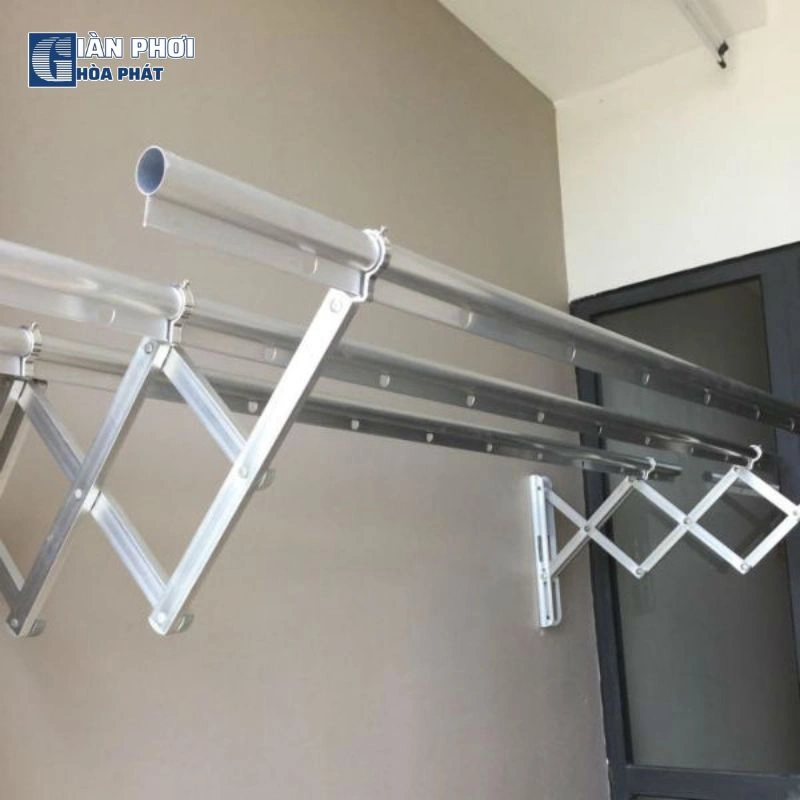 giàn phơi gắn tường Duy Lợi