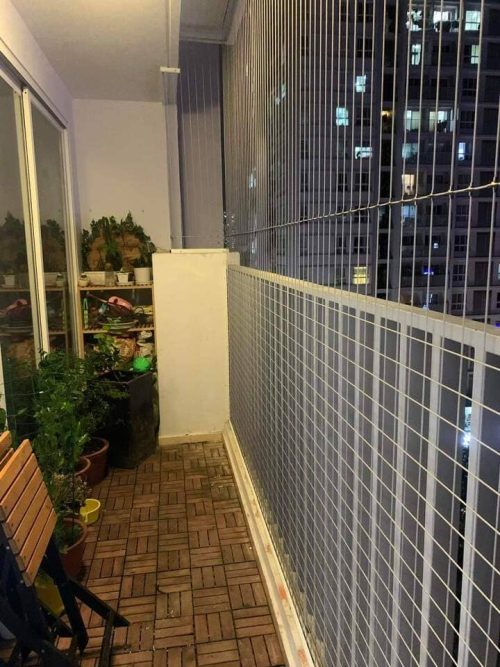 Lưới an toàn ban công