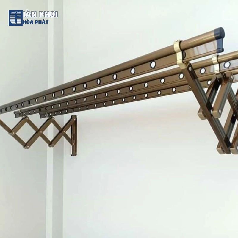 giàn phơi gắn tường Duy Lợi